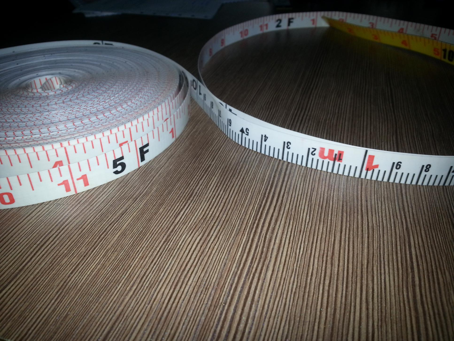Machine à ruban à mesurer en fibre